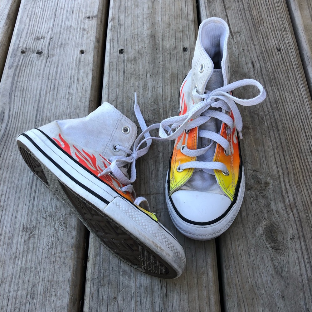 Converse Chuck Taylor All Star Sneakers High-Top White Flame